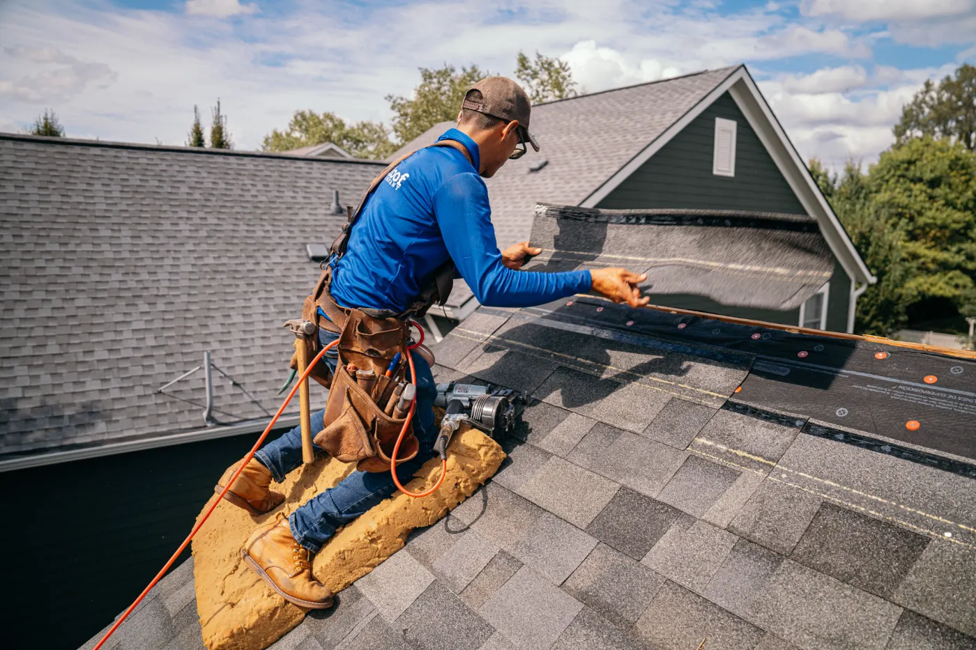 Manufacturer-certified roof installation in Wellington Estates